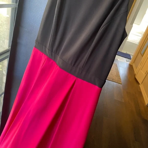 Betsy & Adam Classic Black/Hot Pink Formal - Picture 3 of 7